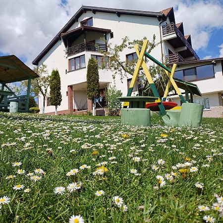 Pensiunea Tabacaru Peştera Dış mekan fotoğraf